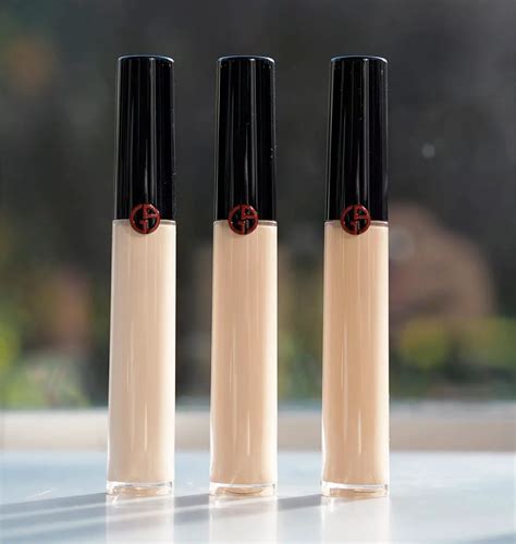 armani beauty power fabric concealer